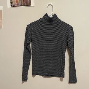 Women’s Turtleneck Sweater Navy Blue And White